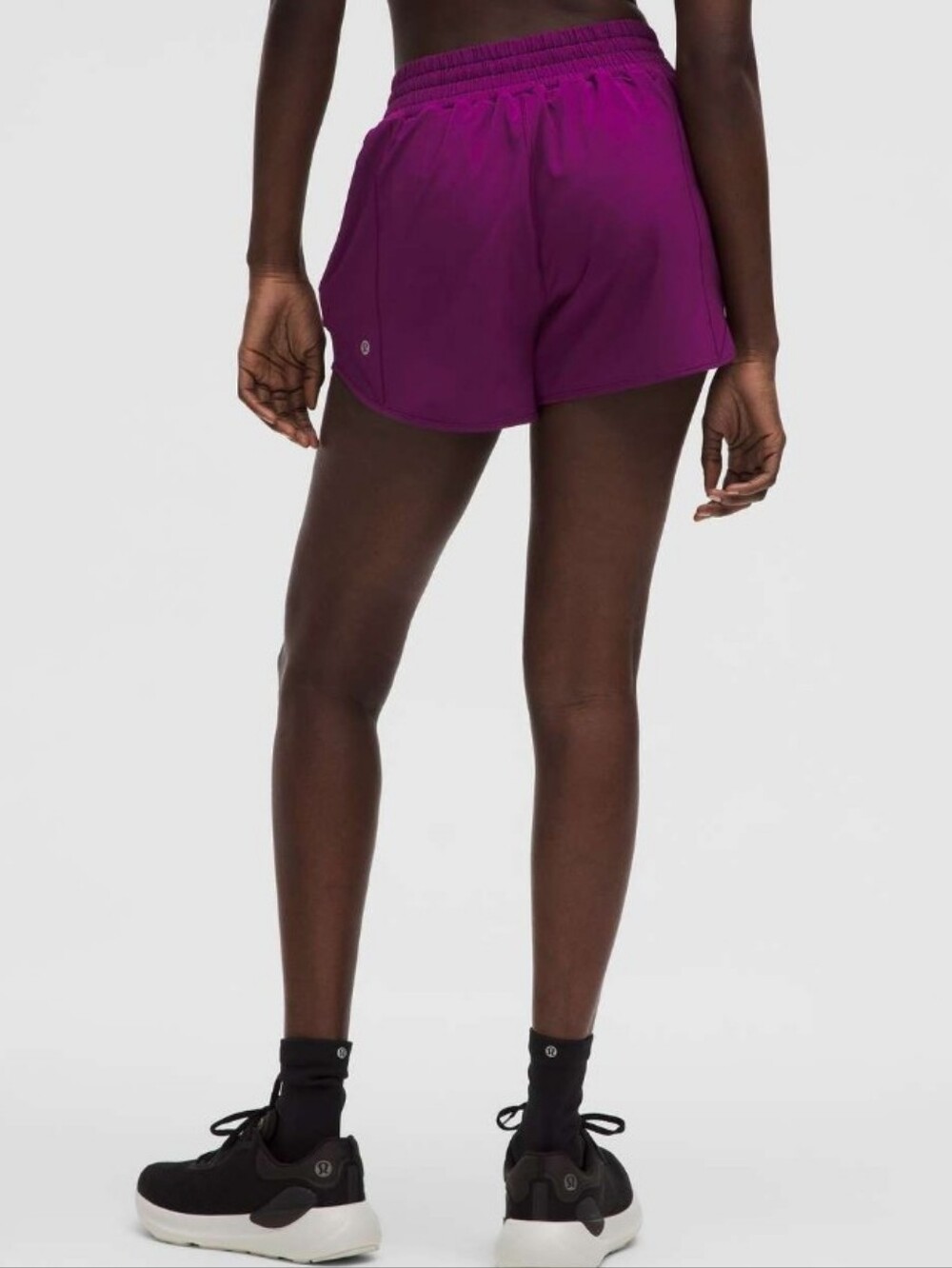 Lululemon Hotty Hot High-Rise Lined Short 4" in Chilled Grape Size 12 - Picture 7 of 14